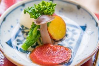 Thumbnail of ILCE-6300, 30mm, f/2.8, 1/50s, ISO200 | Photo by YAMAMOTO DAISUKE