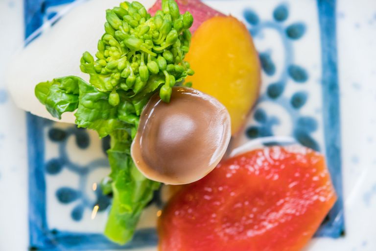 ILCE-6300, 30mm, f/4, 1/50s, ISO400 | Photo by YAMAMOTO DAISUKE